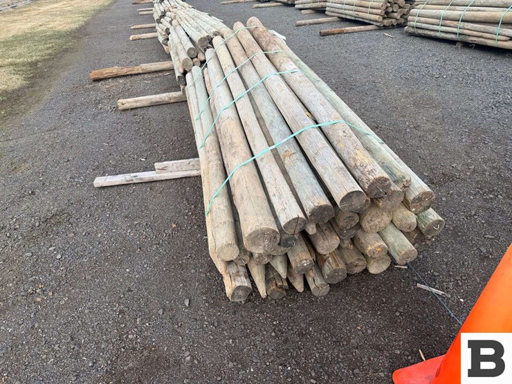 ..-wooden-posts-image-6