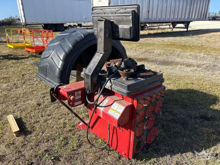 coats-1550-3d-wheel-balancer-machine-image-3