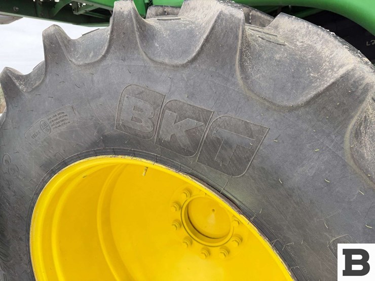 2004-john-deere-9660-sts-image-33