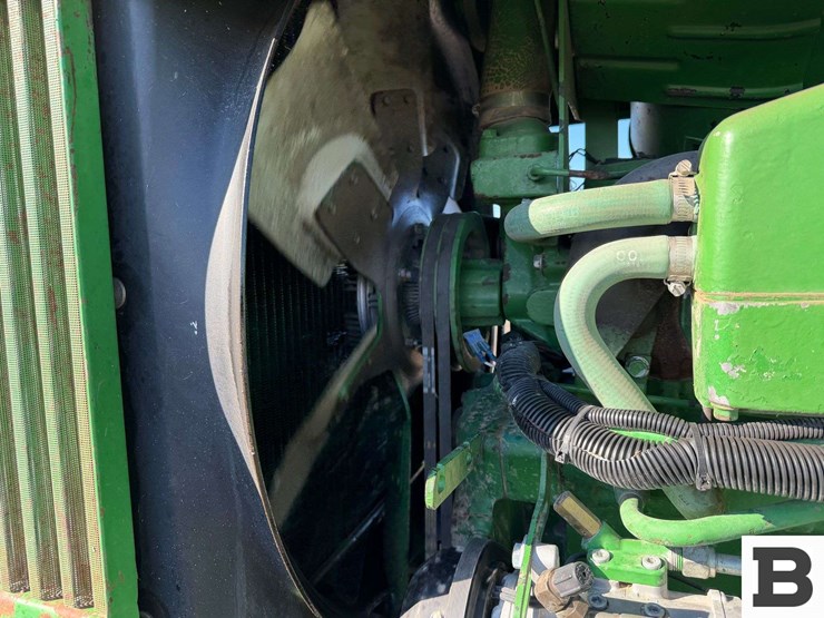 1992-john-deere-4760-image-27