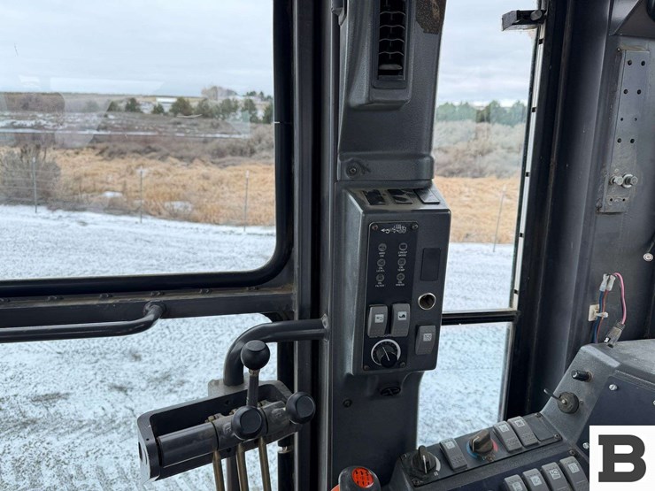 volvo-g726b-image-74