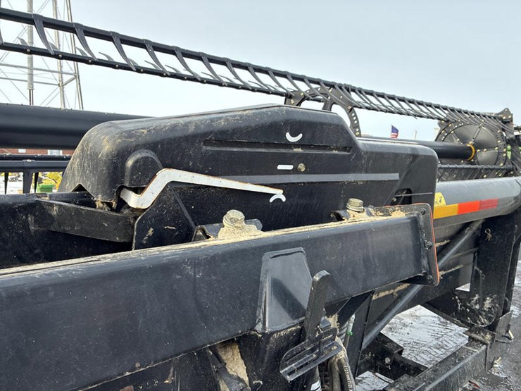 2012-mac-don-fd70-image-36