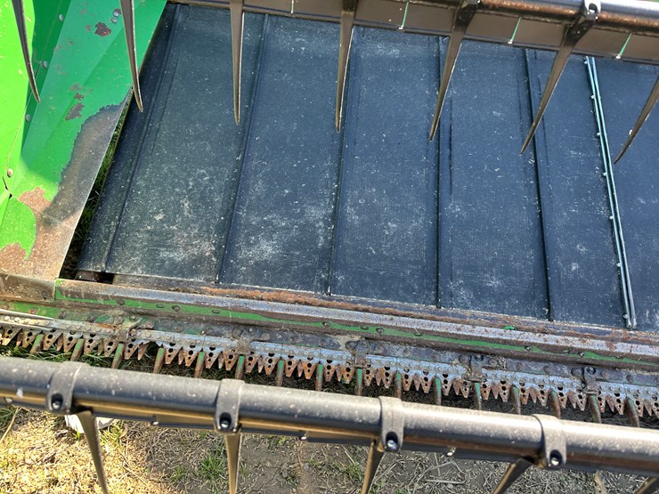 john-deere-630d-image-44