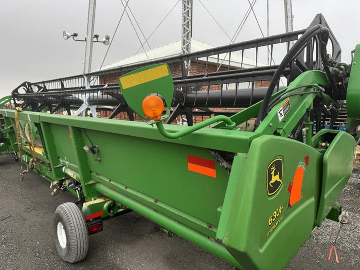 2004-john-deere-630f-image-10