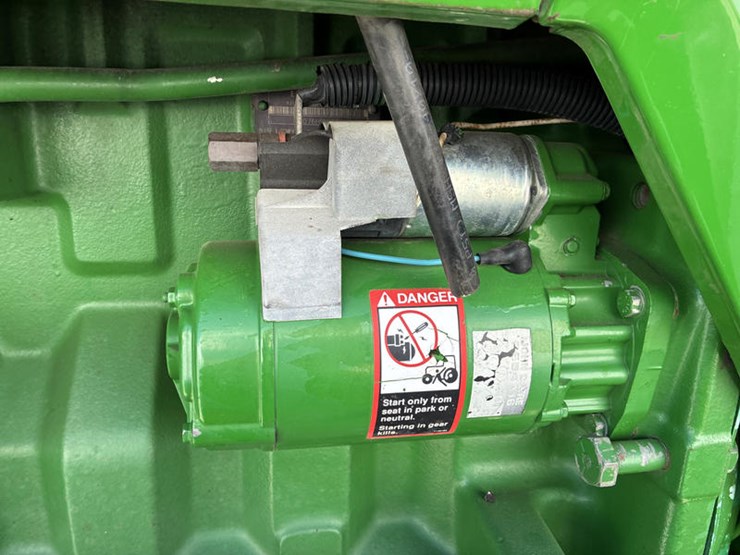 1995-john-deere-8300-image-37