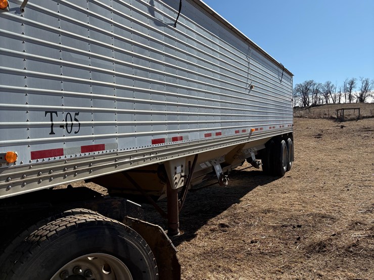 timpte-grain-trailer-image-5