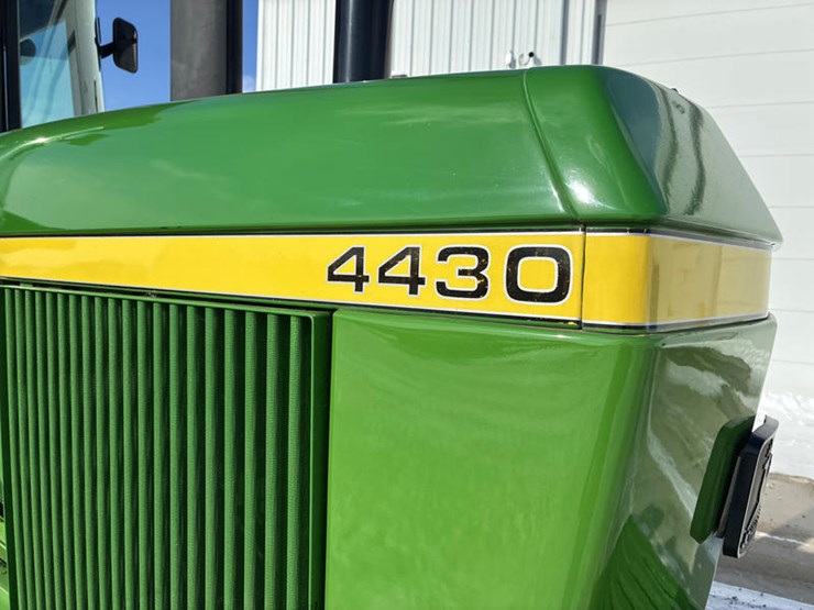 1977-john-deere-4430-image-16