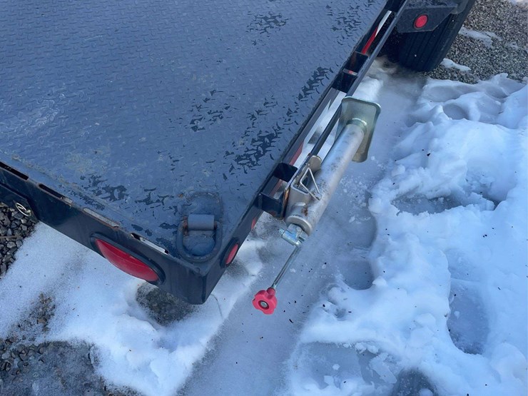 sure-trac-18-foot-trailer-image-12