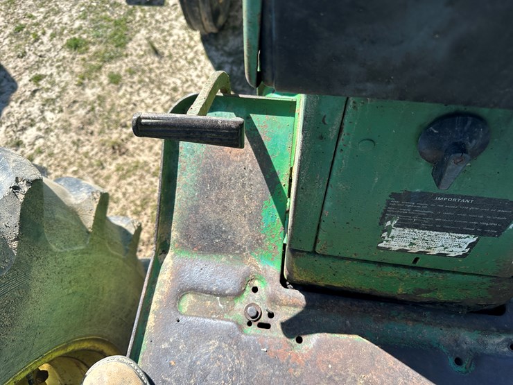 john-deere-4020-image-46