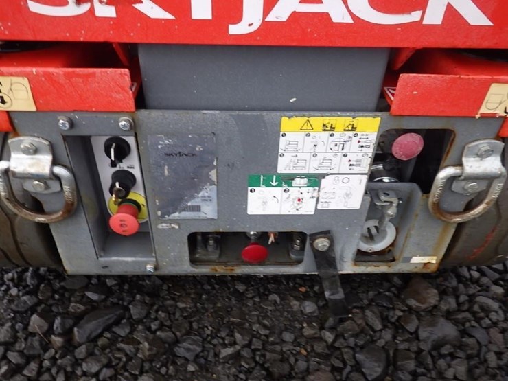 skyjack-sj16-image-14