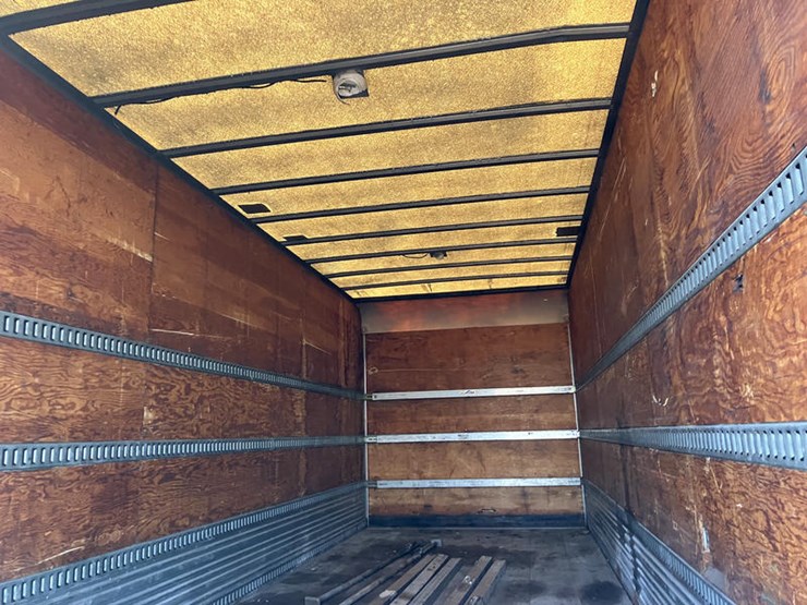 #114797-•-24'-alum-box-image-6