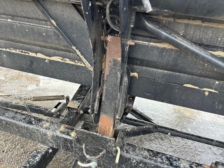 2012-mac-don-fd70-image-45