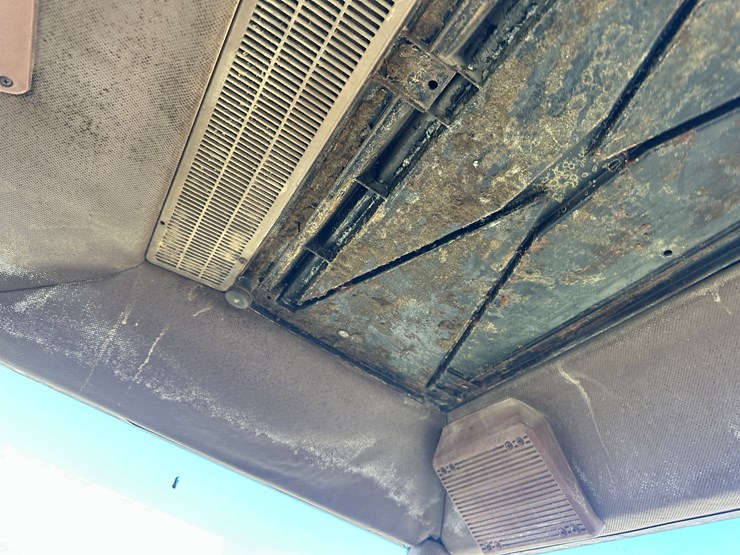 john-deere-4650-image-54