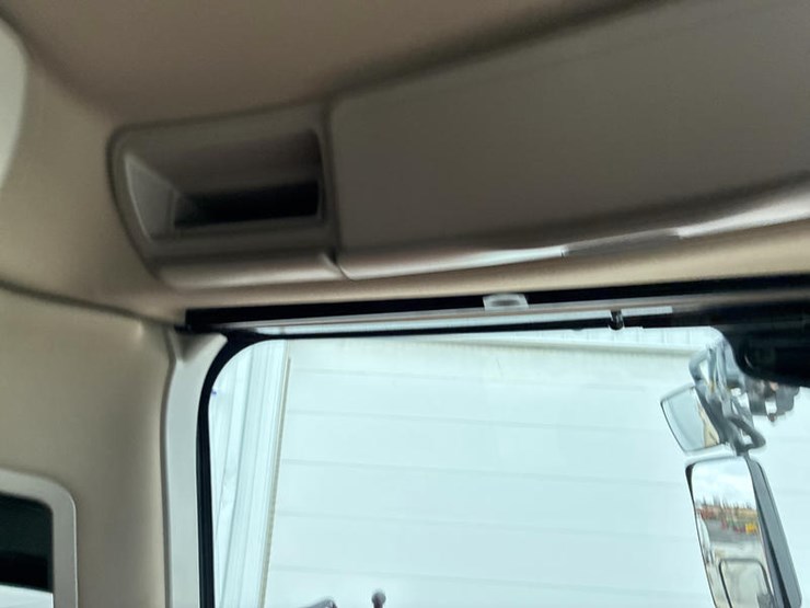 2024-case-ih-8250-image-107