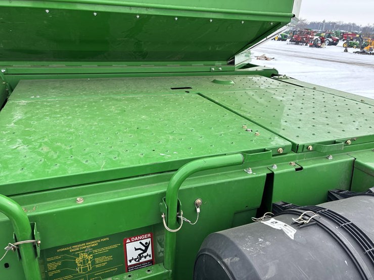 2011-john-deere-9670-sts-image-85