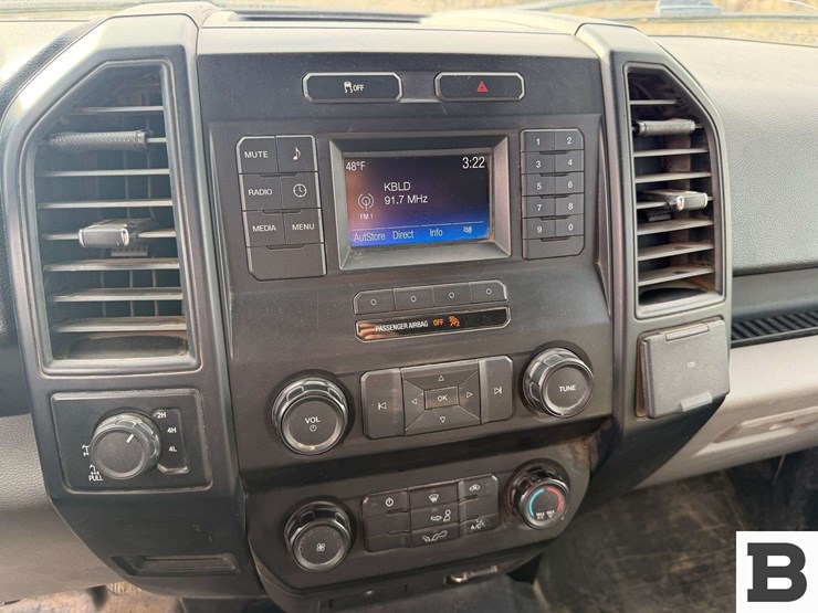 2015-ford-f150-image-30