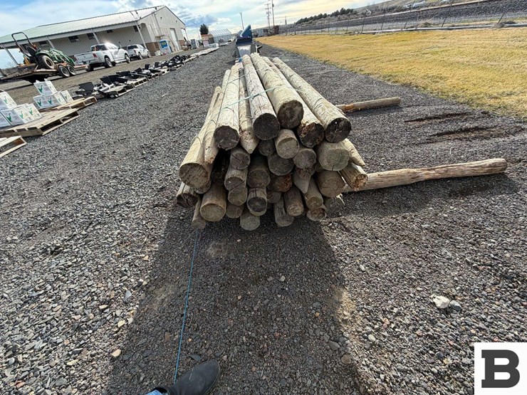 ..-wooden-posts-image-3