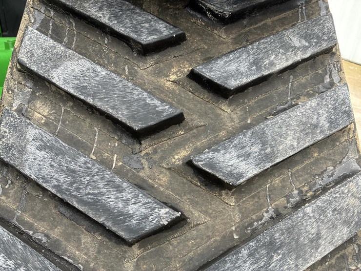 2021-john-deere-8rx-410-image-47