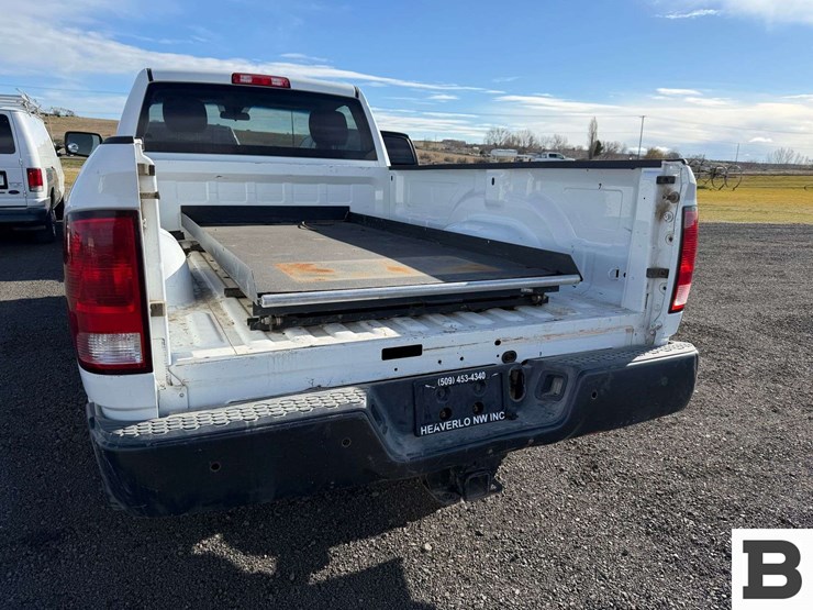 2013-dodge-2500-image-4