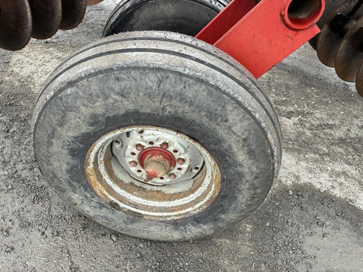 case-ih-3900-image-16