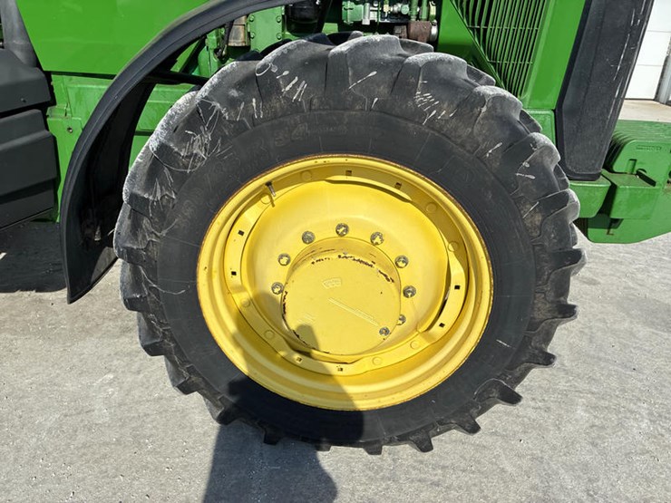 1995-john-deere-8300-image-40