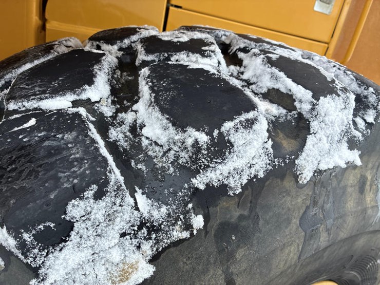 2019-deere-544l-image-65