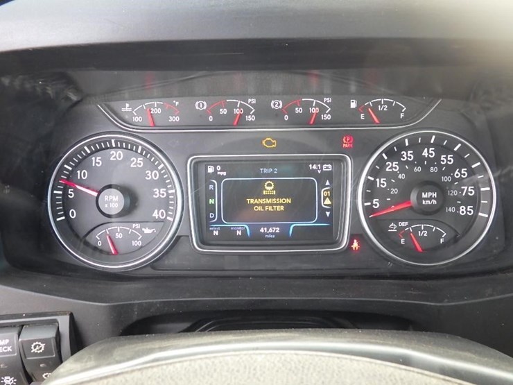 2021-international-mv607-image-43