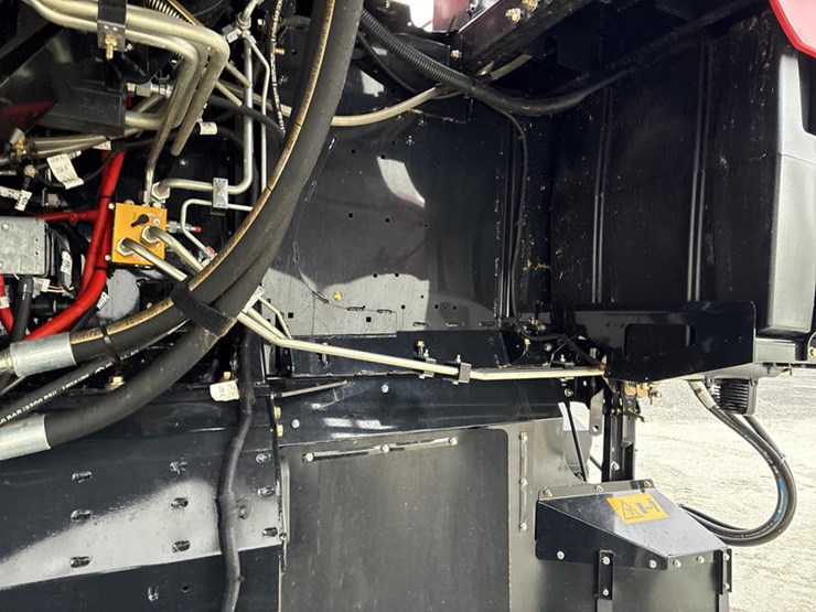 2024-case-ih-8250-image-56