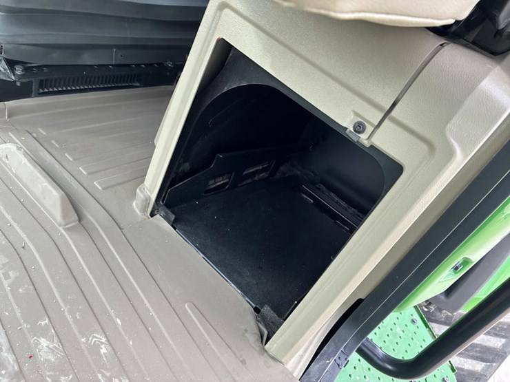 2023-john-deere-9rx-590-image-81