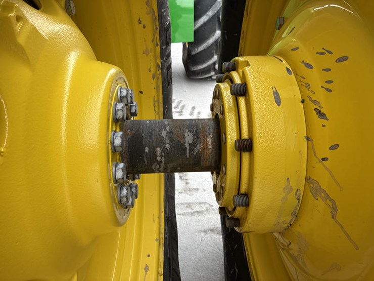 2025-john-deere-9r-590-image-65