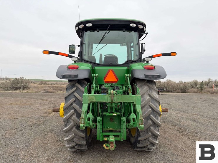 2012-john-deere-7260r-image-4