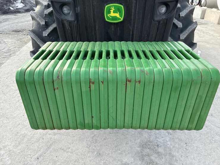 2012-john-deere-8260r-image-14