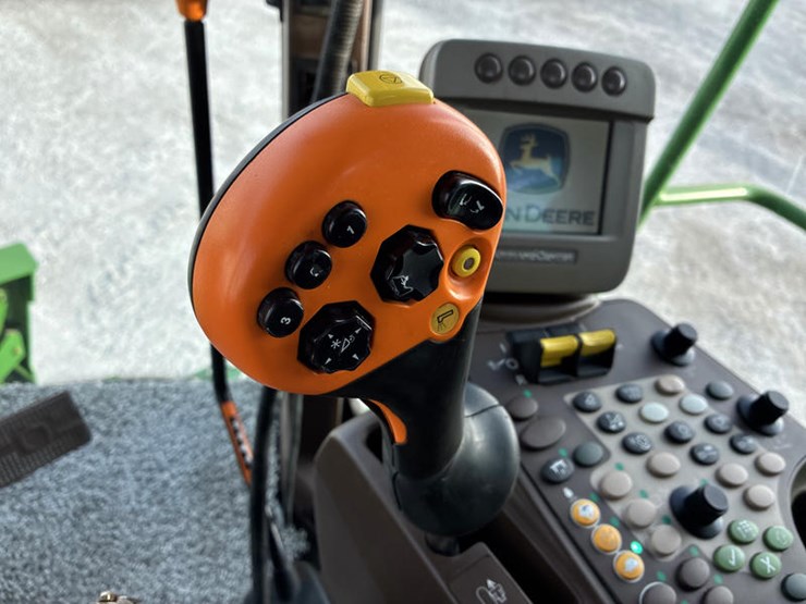 2009-john-deere-9570-sts-image-108