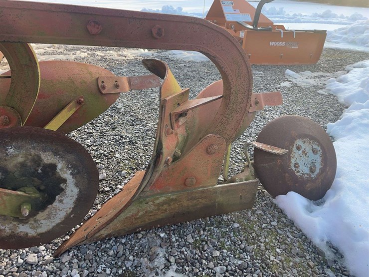 ford-2-bottom-plow-image-10