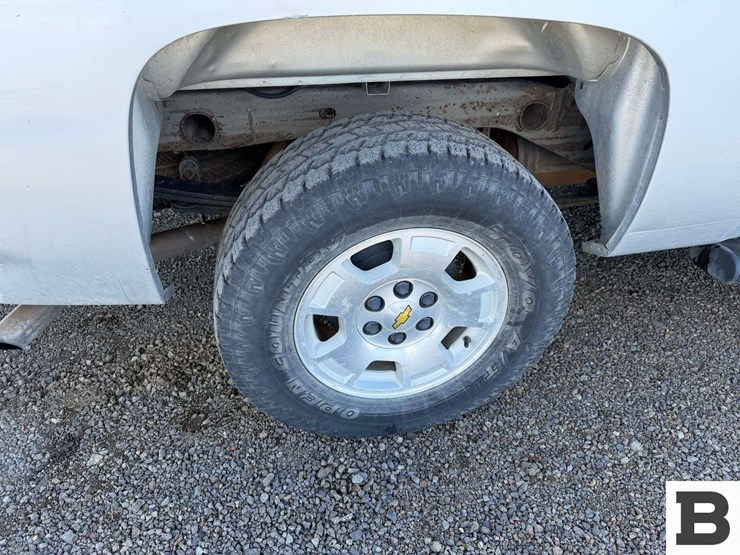 2013-chevrolet-silverado-1500-image-21