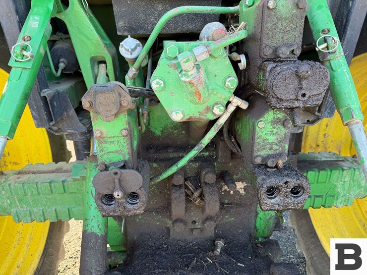 1992-john-deere-4760-image-43