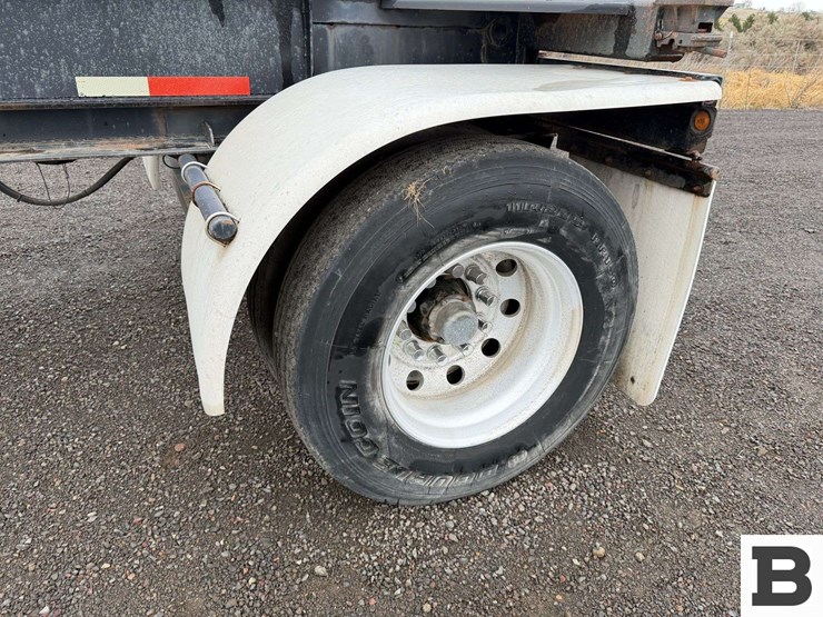 2011-dionbilt-dbnsl-220ar-chassis-trailer-image-32