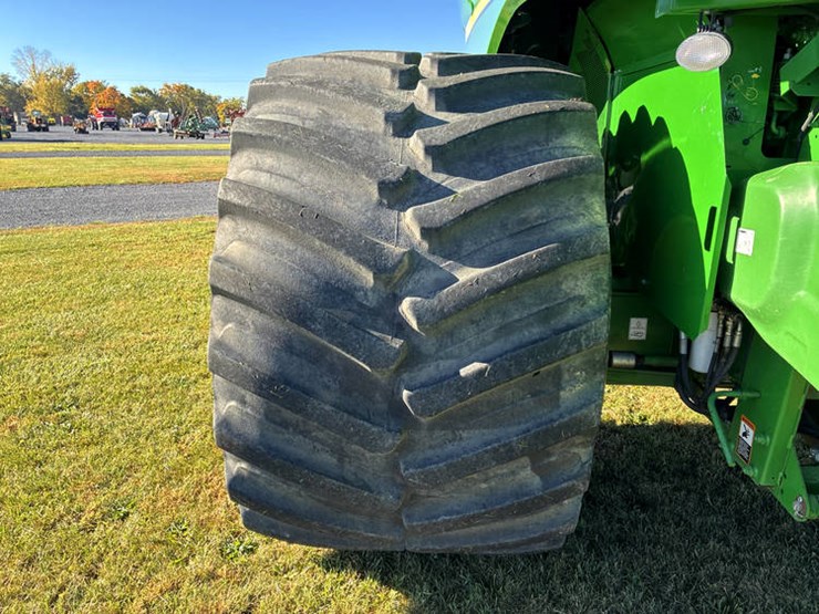 2017-john-deere-s680-image-23