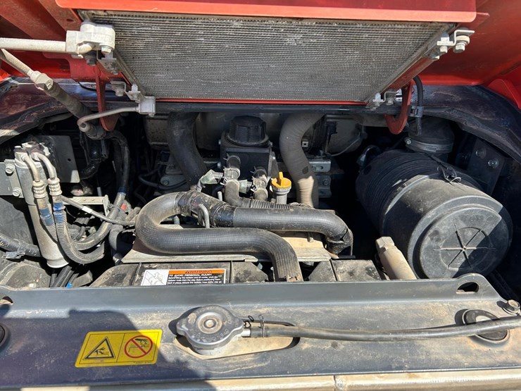 2021-kubota-svl97-2-image-15