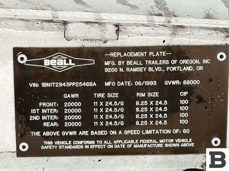 1993-beall-7400-gallon-3-compartment-pull-trailer-image-46