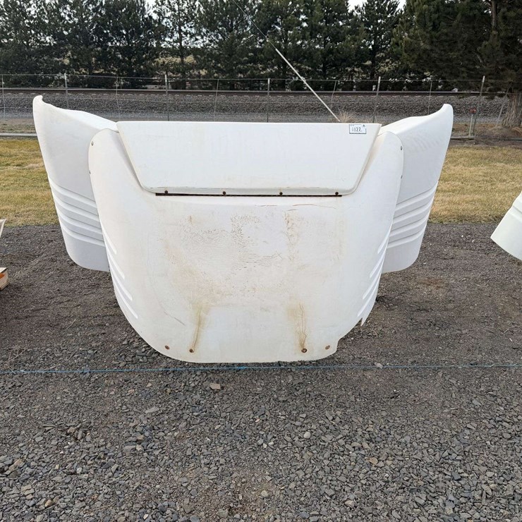 Semi Truck Wind Deflector