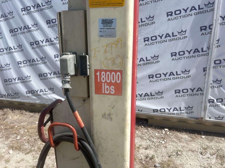 stertil-koni-18000lbs-4-post-auto-lift-image-24