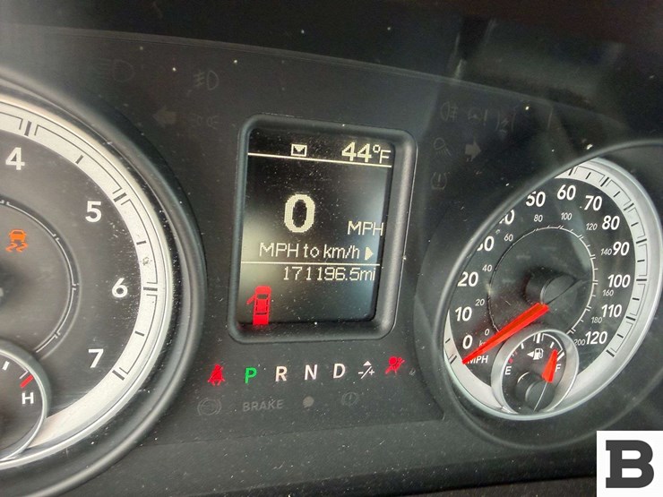 2013-dodge-2500-image-31