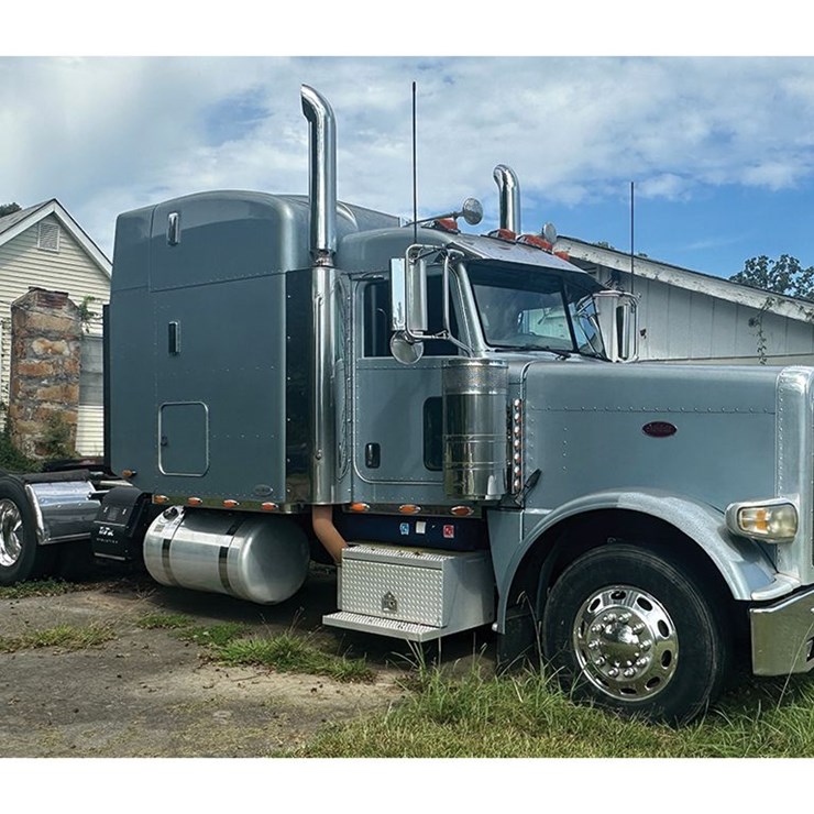 2008 PETERBILT 388
