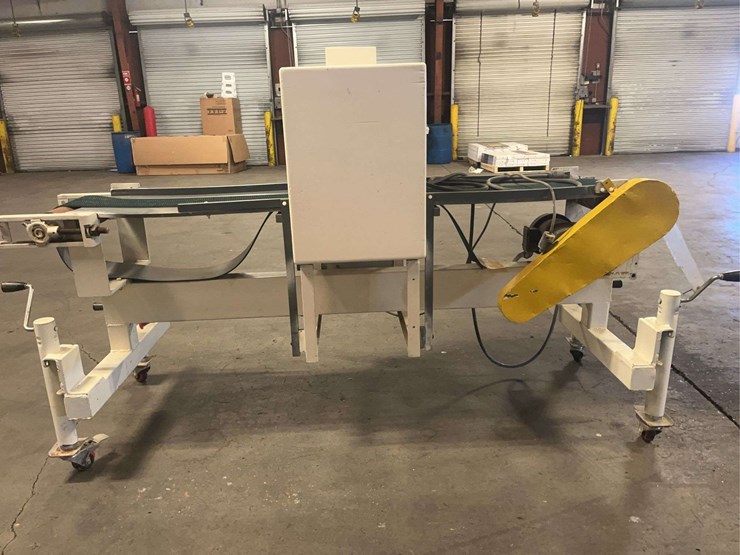 lock-inspection-systems-inc-conveyor-table-image-3