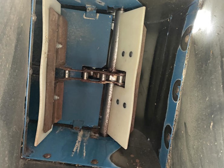 1992-kinze-450c-image-22