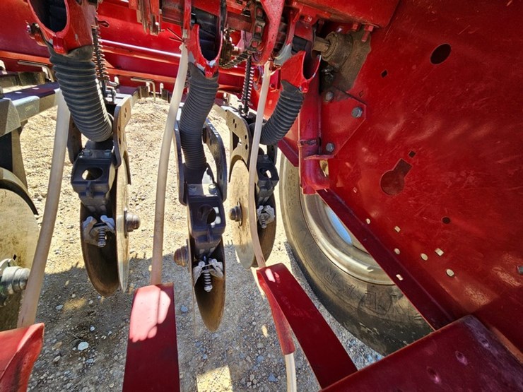 case-ih-5300-image-18