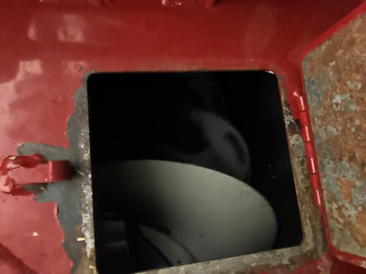 2012-case-ih-7230-image-49