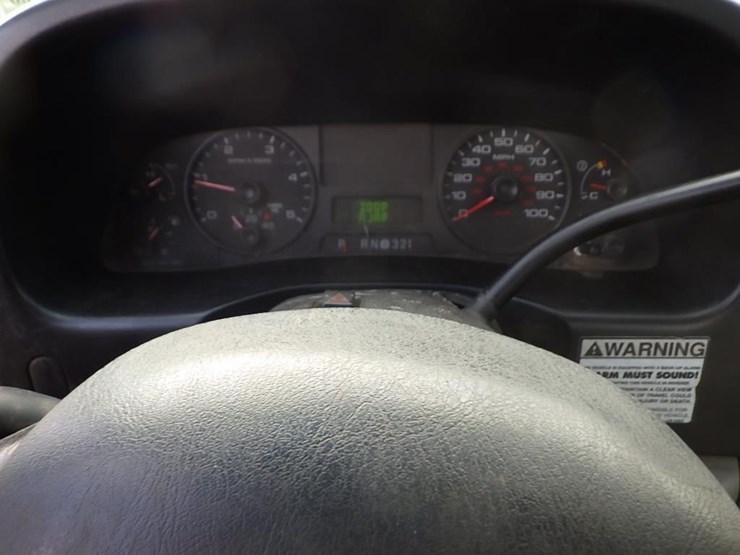 2007-ford-f550-image-24