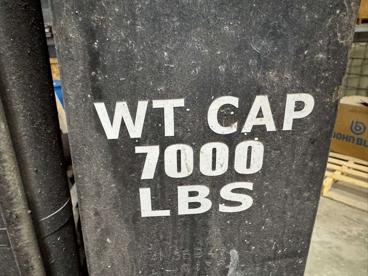 caterpillar-gp35-image-22